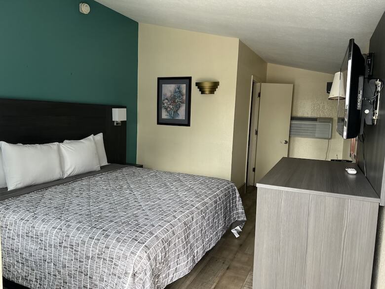 Motel Budget Inn - Ft Myers