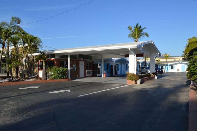 Motel Budget Inn - Ft Myers