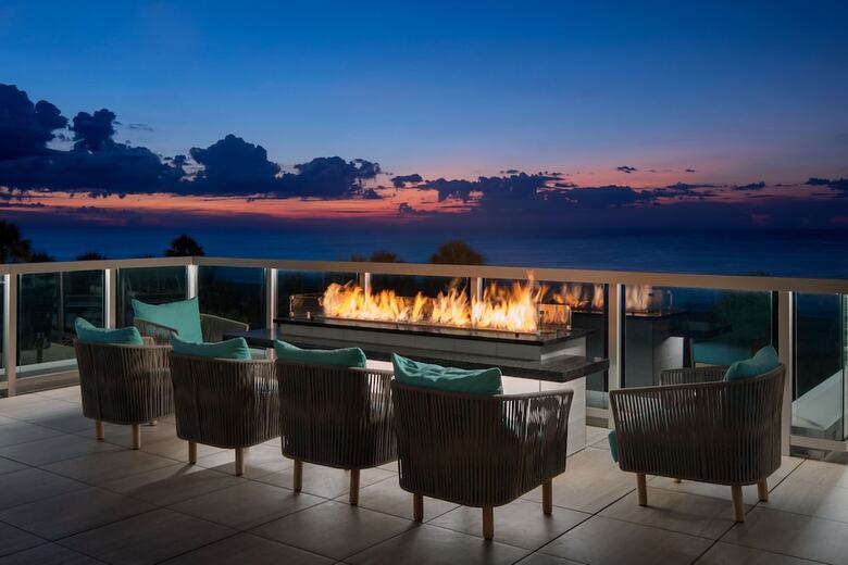 Hotel Springhill Suites By Marriott Myrtle Beach Oceanfront
