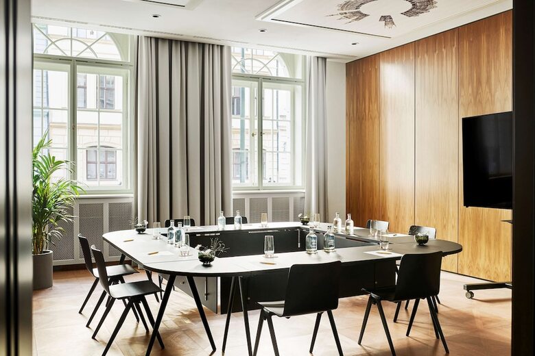 Hotel Andaz Prague, By Hyatt