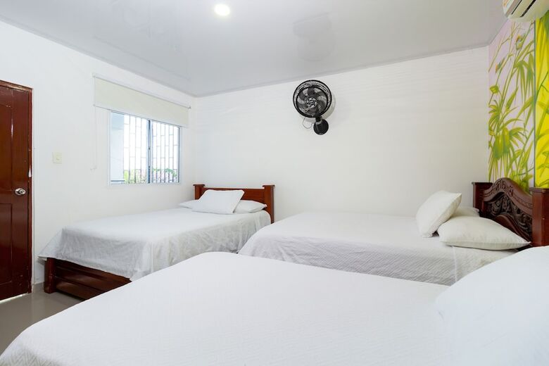 Hotel Jardines Evans By Geh Suites