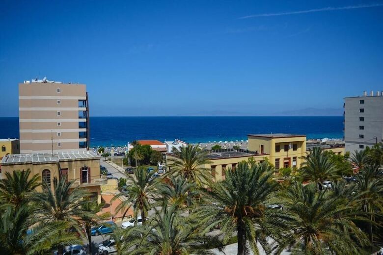 Achillion Hotel