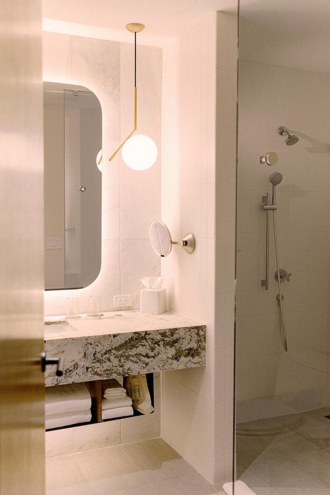 The Loren Hotel Austin