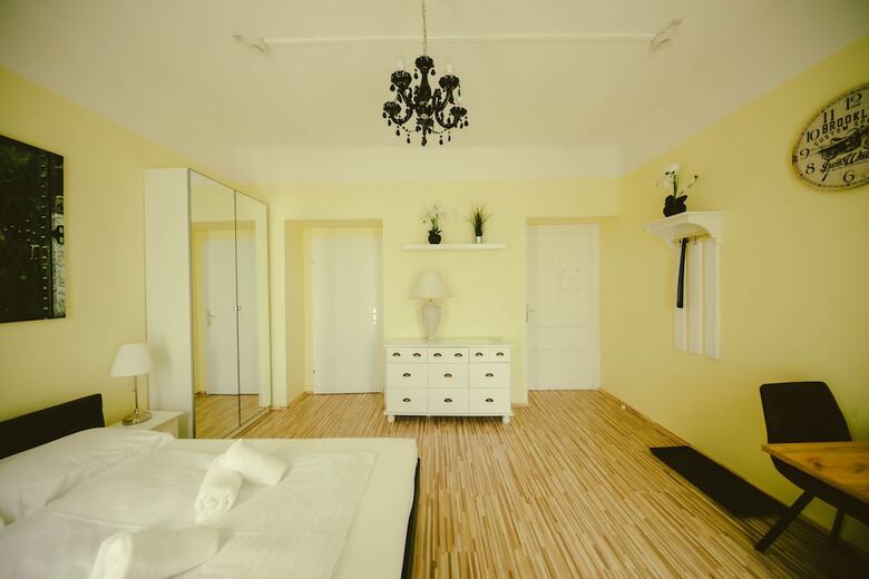 Hotel California