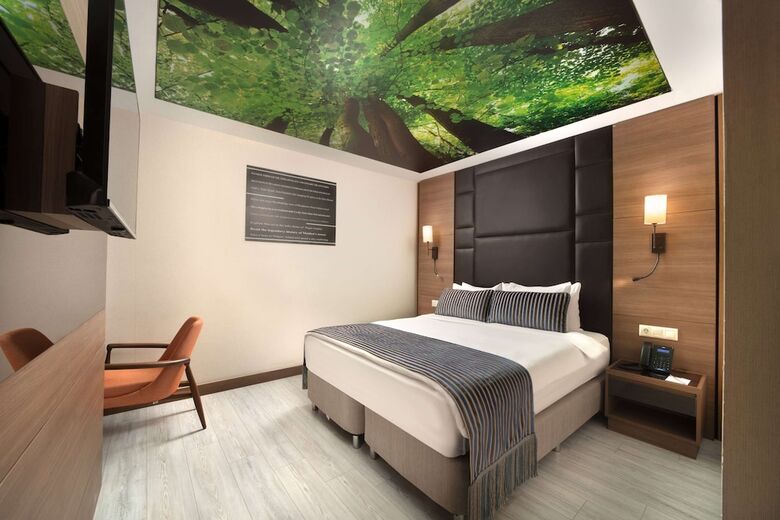 TRYP By Wyndham Istanbul Sisli Hotel