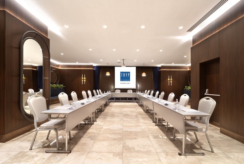 TRYP By Wyndham Istanbul Sisli Hotel