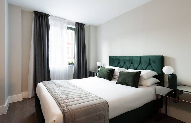 Hotel The Residen