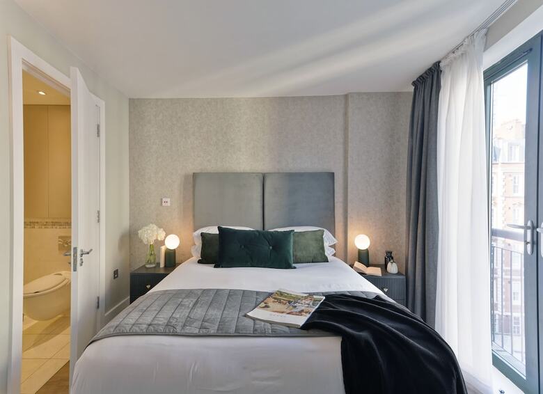 Hotel The Residen