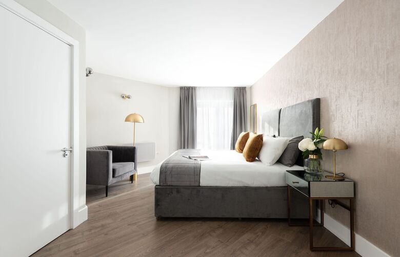 Hotel The Residen