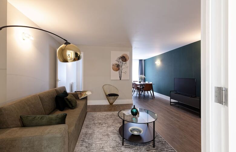 Hotel The Residen