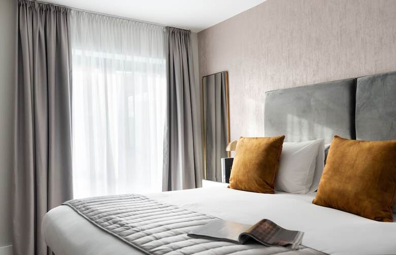 Hotel The Residen