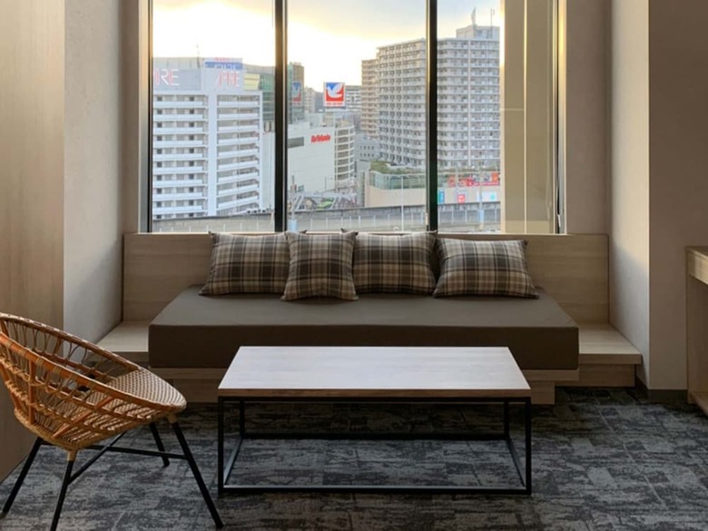 Akabaneholic Hotel
