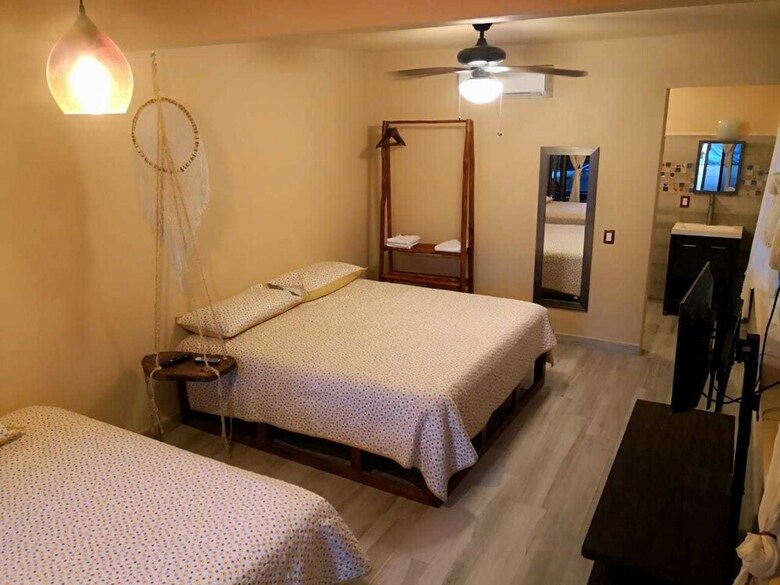 Hotel Iguana Rana Cabins Bacalar