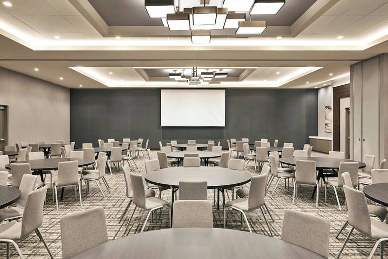 AC Hotel By Marriott St. Louis Chesterfield