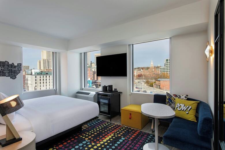 Hotel Aloft Providence Downtown