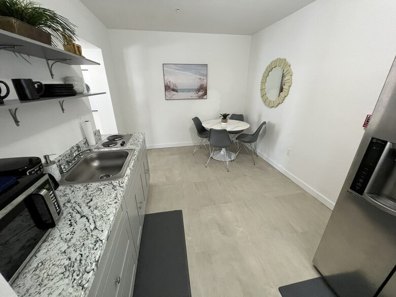 Renzzi Wynwood Apartments