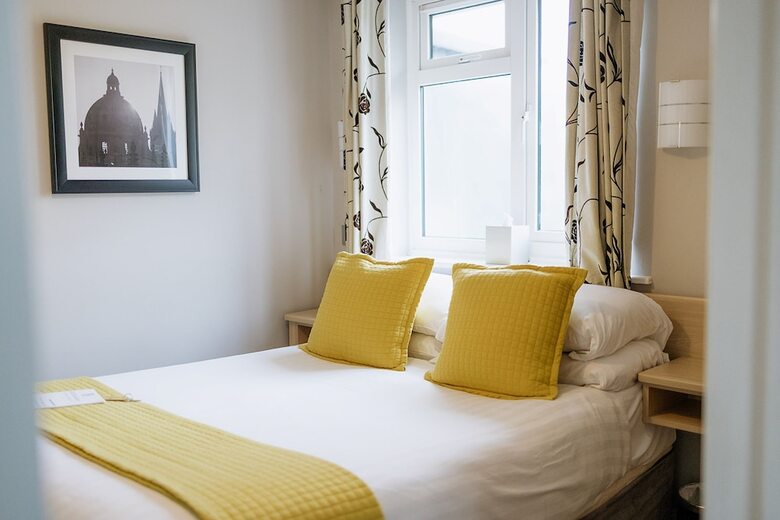 Red Mullions Guest House