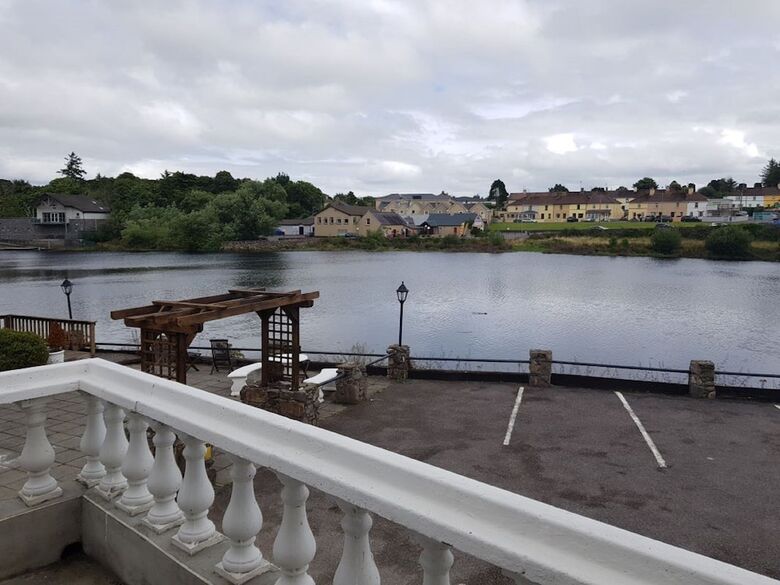 Hotel The River's Edge Guest House
