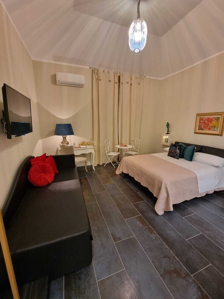 Domus Aurea Luxury