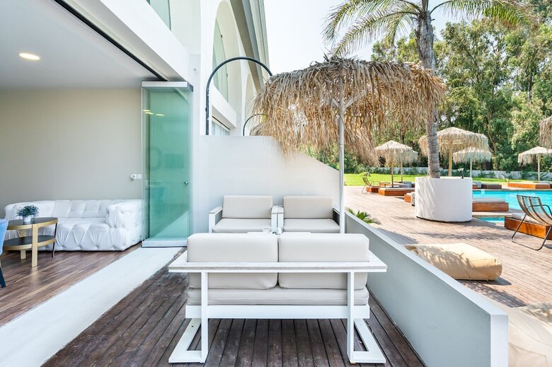 Hotel Bamboo Suites Adults Only