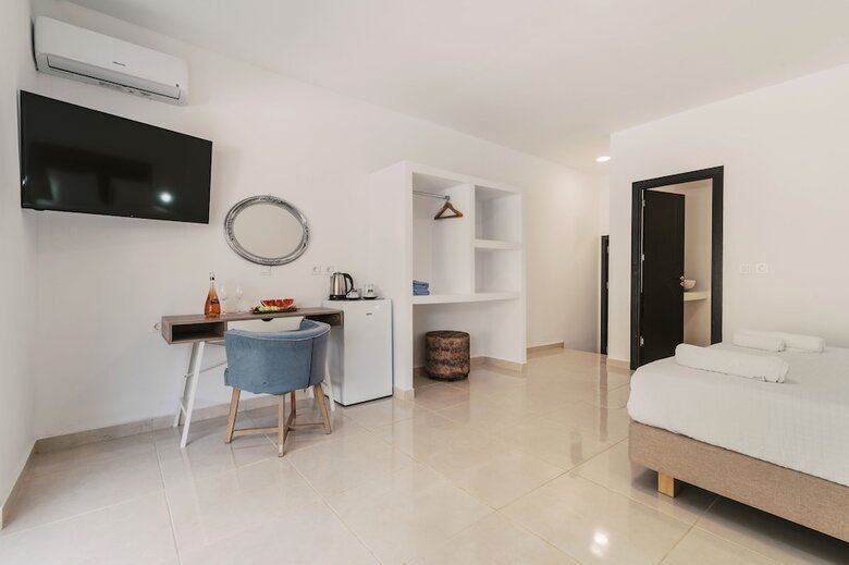 Hotel Bamboo Suites Adults Only