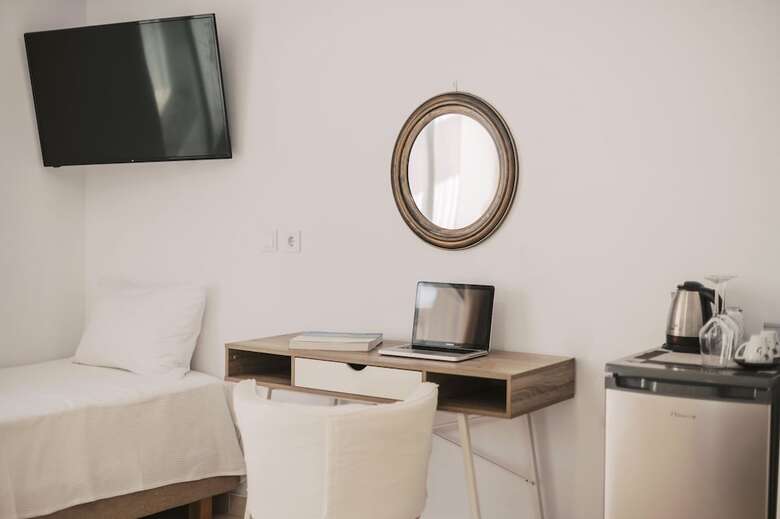 Hotel Bamboo Suites Adults Only