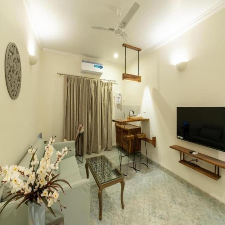 Hotel Lillywoods Suites And Villas