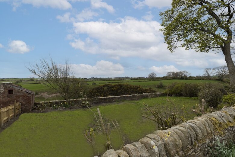 HC Property - The Hideaway At Watergate Eye