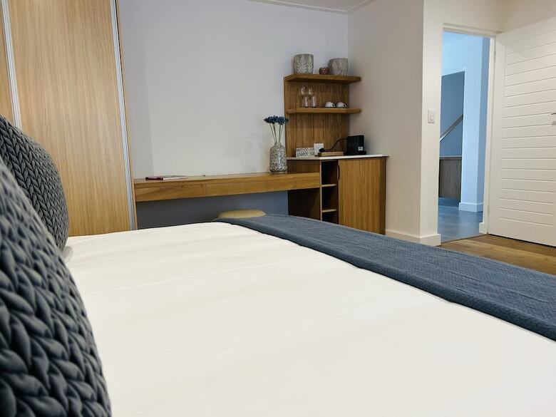 Bed & Breakfast Mirabelle Guesthouse