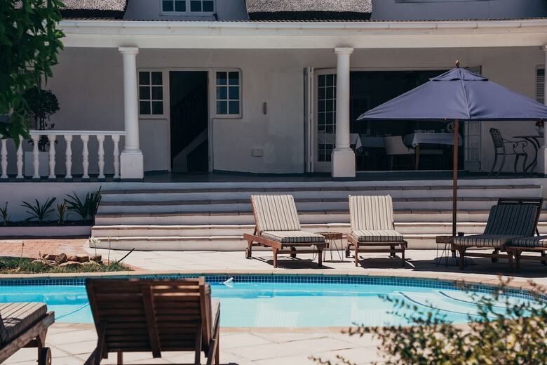 Bed & Breakfast Mirabelle Guesthouse
