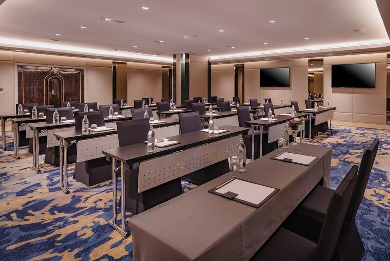 Aira Hotel Bangkok