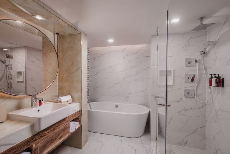 Aira Hotel Bangkok