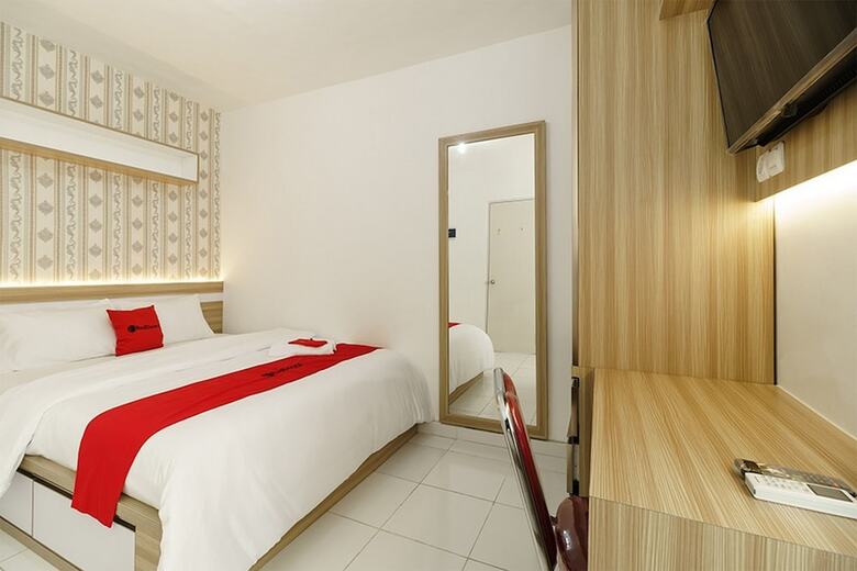 Hotel Reddoorz Apartment @ Aeropolis Tangerang