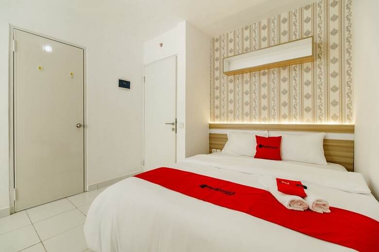 Hotel Reddoorz Apartment @ Aeropolis Tangerang