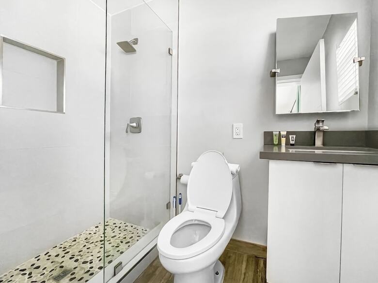 Motel Neptune Oceanfront Rentals