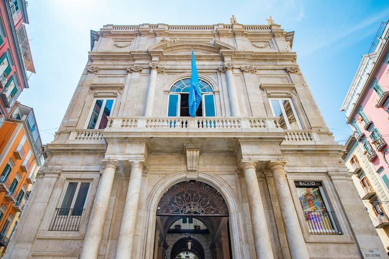 Bed & Breakfast Palazzo Doria Napoli