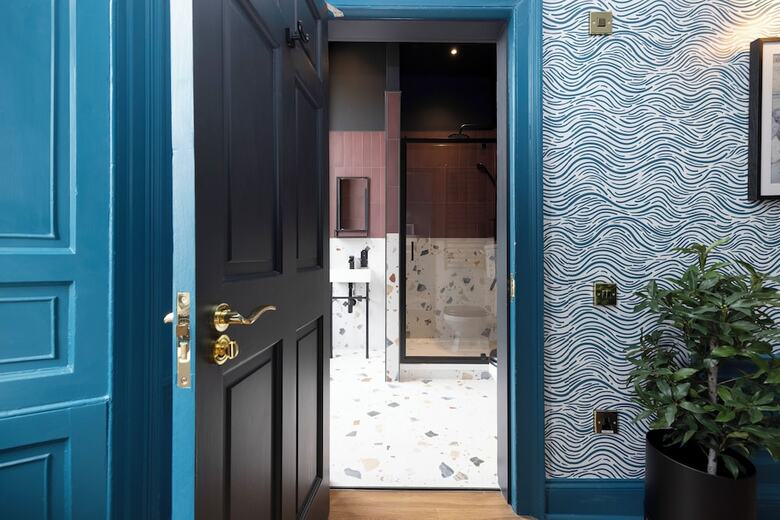 30 Castle Street Aparthotel