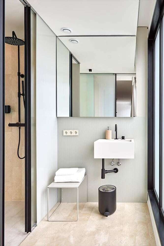 Aparthotel 60 Balconies Iconic