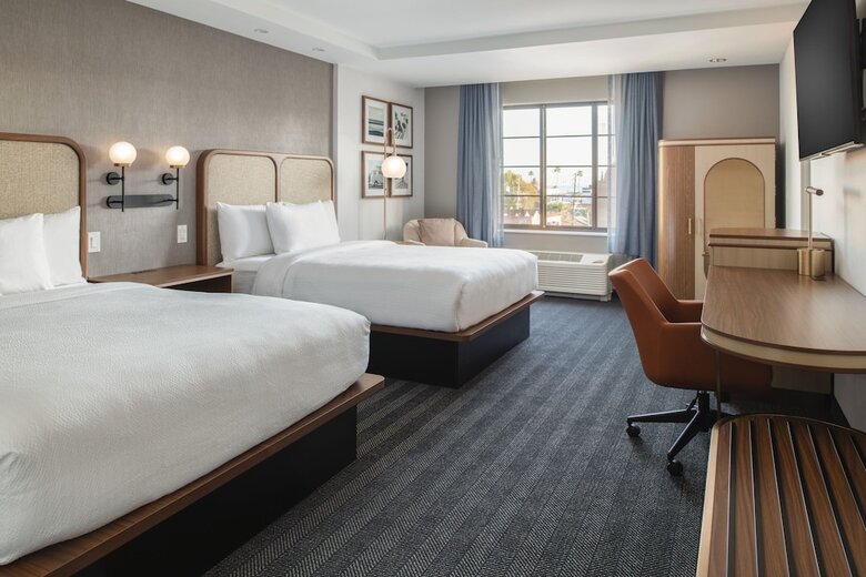 Hotel Courtyard By Marriott Santa Cruz