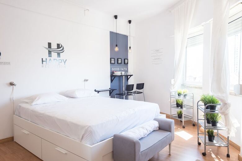 Happy Reception Boutique Hostel Marqu�s.