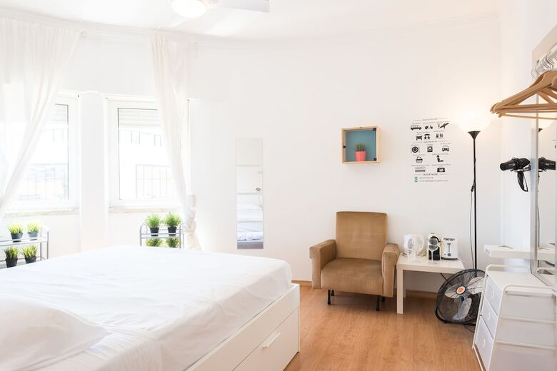 Happy Reception Boutique Hostel Marqu�s.