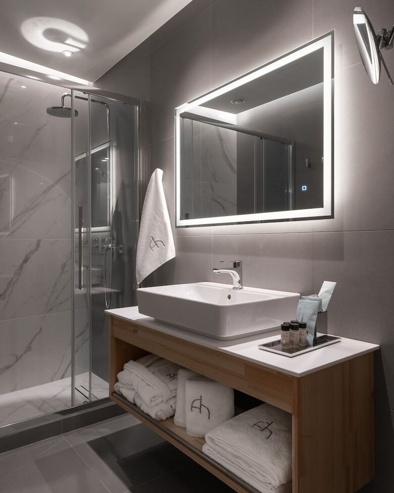 Athens Hill Luxury Apartments