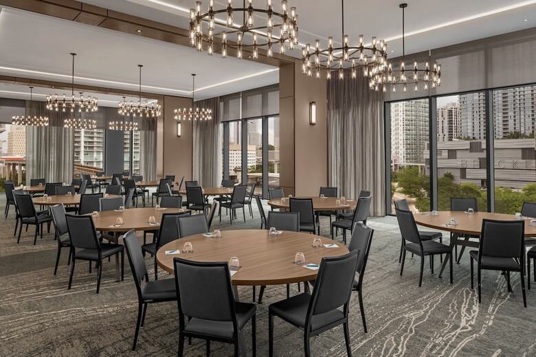 AC Hotel By Marriott Miami Brickell