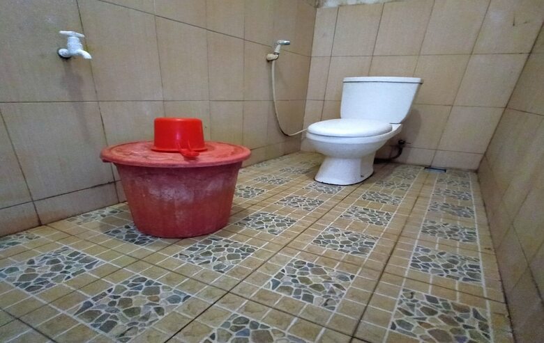 Bed & Breakfast Camping Ground Watu Amben