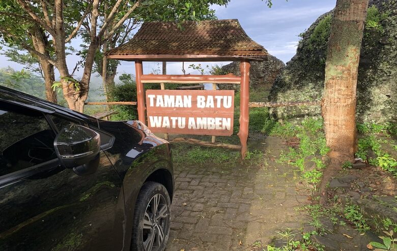 Bed & Breakfast Camping Ground Watu Amben