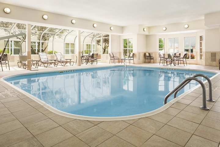 Hotel Homewood Suites By Hilton Toledo-maumee