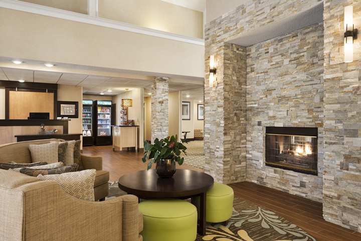 Hotel Homewood Suites By Hilton Toledo-maumee