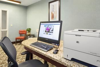 Hotel Homewood Suites By Hilton Toledo-maumee