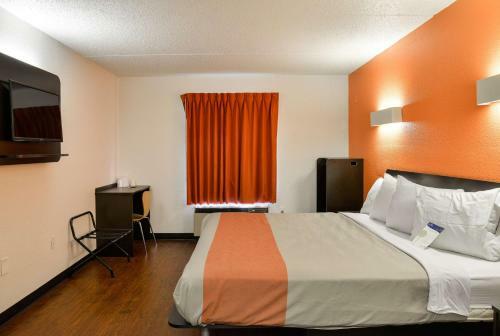 Motel 6 Toledo