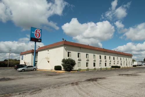 Motel 6 Toledo